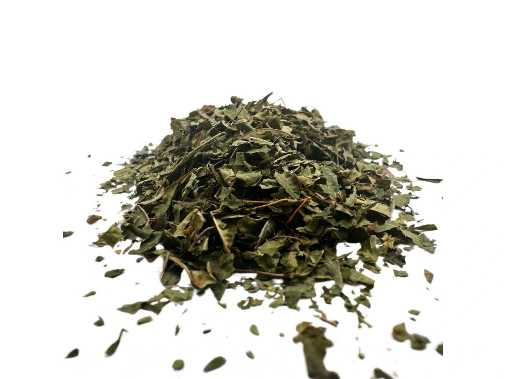 Red kratom Red Maeng da - crushed leaves